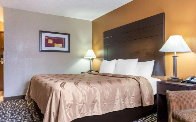 Quality Inn Lamar
