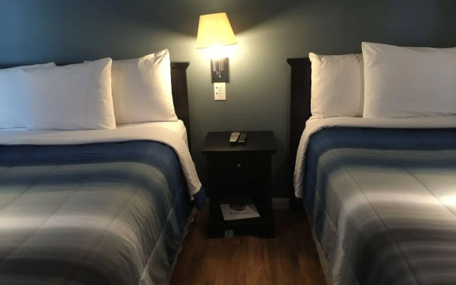 Jones Beach Hotel