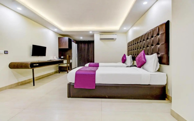 Hotel Mavens Orange Gurgaon