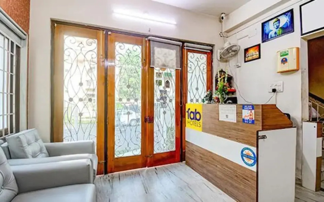 Fabhotel Saltel