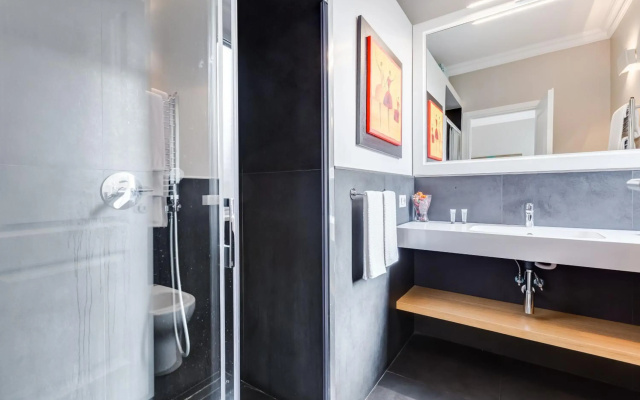 Gorgeous Vatican Apartment