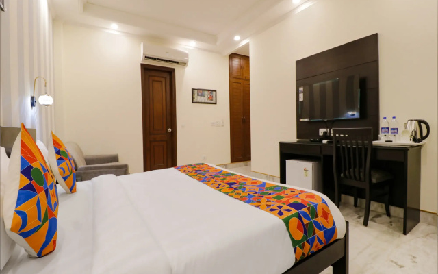 Fabhotel Rr Residency