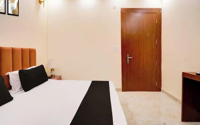 Hotel Radha Vrinda