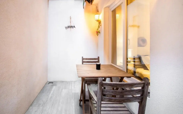 Sunny Ground Floor Escape
