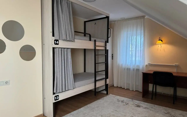 Hostel 53 (Хостел 53)