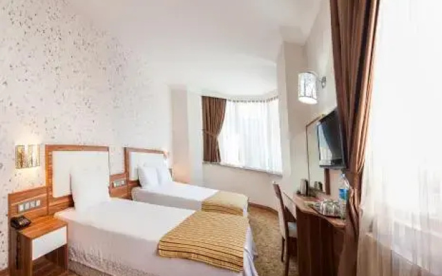 Adnan Bey Hotel
