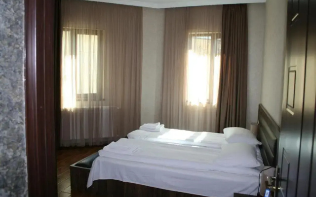 Отель Elite House