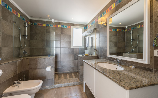 VESTA - Luxury APT (II) - 2BR - Golf
