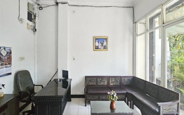 OYO 3229 Ijen Homestay