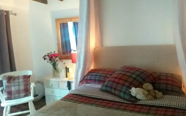 House - Sleeps 2, pet Friendly & Free Parking