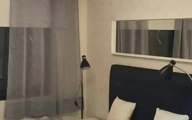 Kaunis valoisa 4. krs pikkukaksio Vantaa Koivukylä