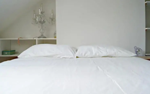 Little Suite - Eugène