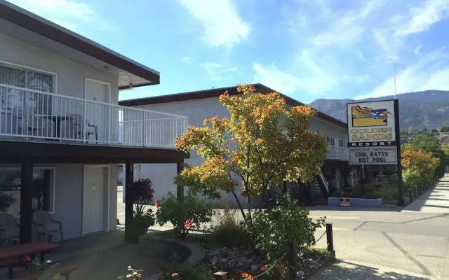 Golden Sands Resort Motel