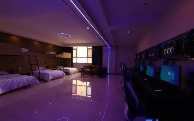 M Guochao Hotel