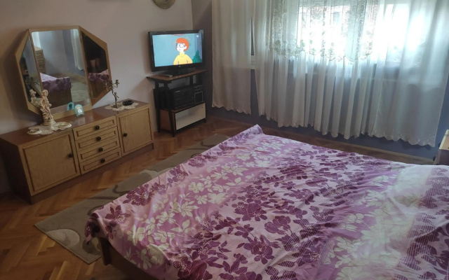 Magic apartment