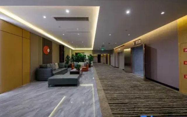 Shell Hotel (Huaibei Nanhu Yayuan Branch)