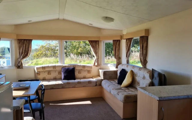Stunning 3 Bedroom Caravan With Amazing Views