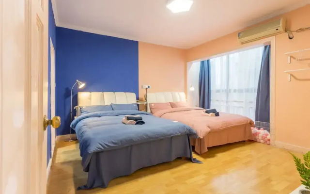Qing Apartment Chungking Express