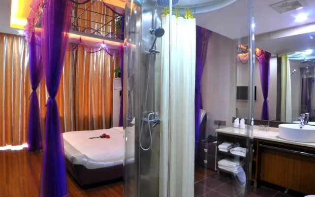 E Fashion Hotel