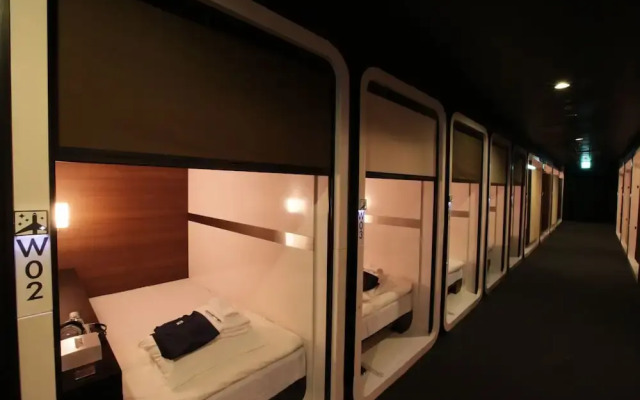 First Cabin Haneda Terminal 1