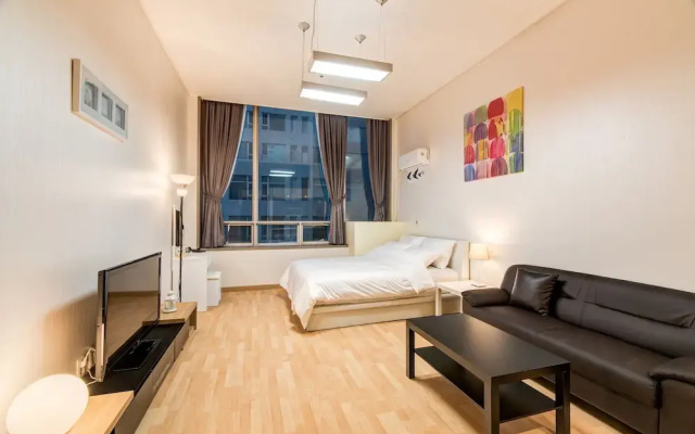 The Uno Residence