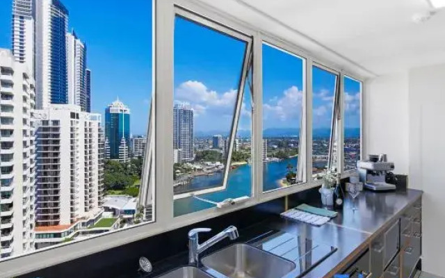 Salt & Sky Arcade- Sleeps 12