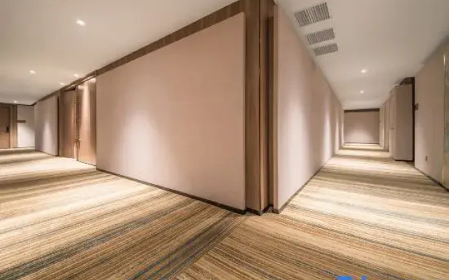 Kaiyuan Park Hyatt Hotel