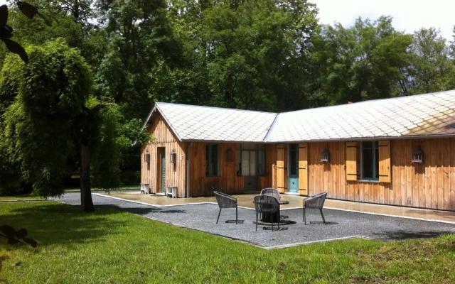 Le Pavillon du Lac (Adults Only)
