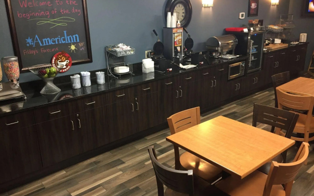AmericInn Crookston
