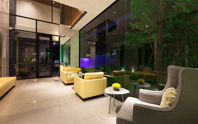 LiT BANGKOK Residence