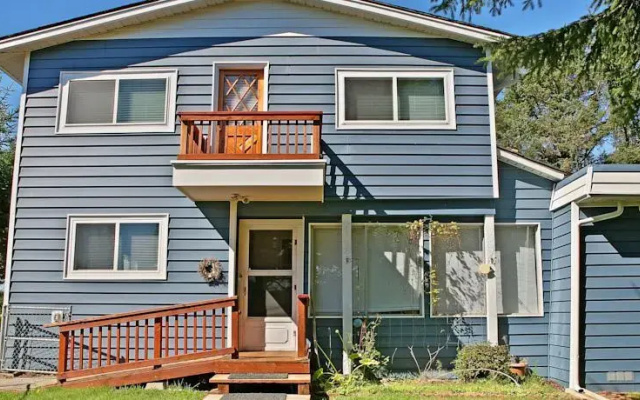 Lussier Beach Cabin
