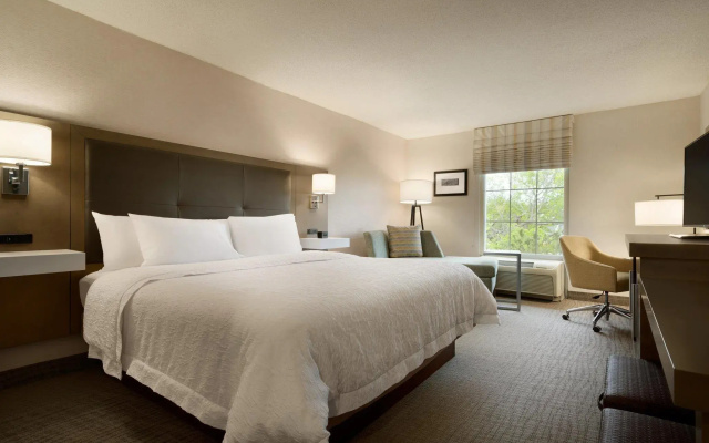 Hampton Inn & Suites Newport/Middletown