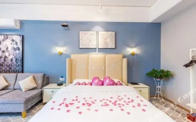 Youju Lake View Hotel (Wuhan University East Lake)
