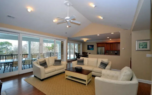 Villa Skylar
