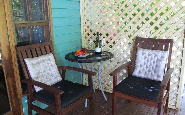 Maz's Tamborine Mountain Accommodation