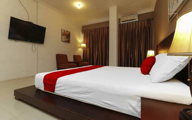 Reddoorz Plus @ Batam Centre