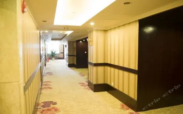 Tailong Business Hotel