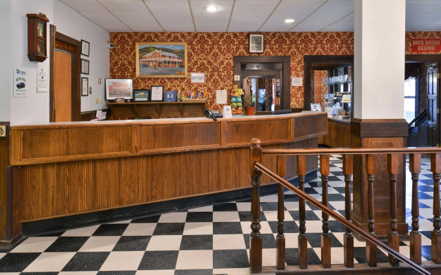 The Downtown, a Coast Hotel