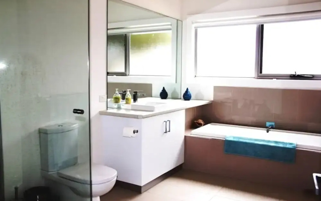 Mariner House