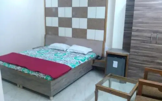 Hotel Natraj Palace
