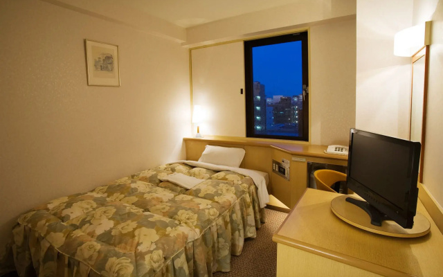 Toyo Hotel