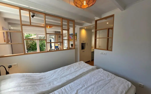 Charming and Cozy Furnished 2-person Studio Apartment