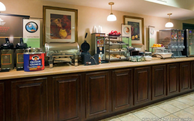 Country Inn & Suites by Radisson, Middleton - Madison West