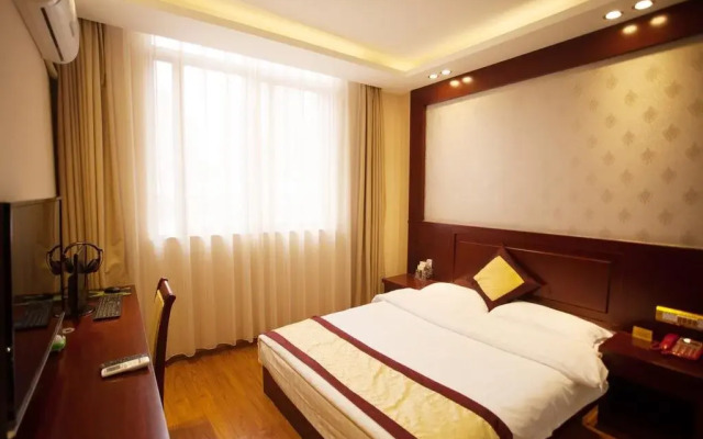 Xiongfeng Hotel