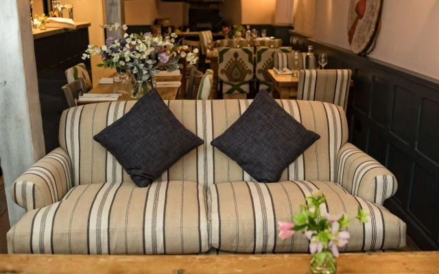 The Swan Inn