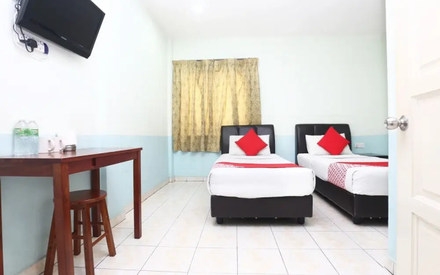 Kb 7 Days Hotel By OYO Rooms