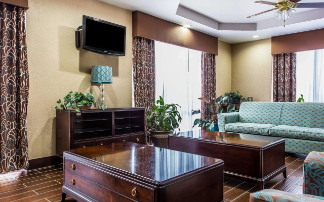 Quality Inn & Suites Orangeburg