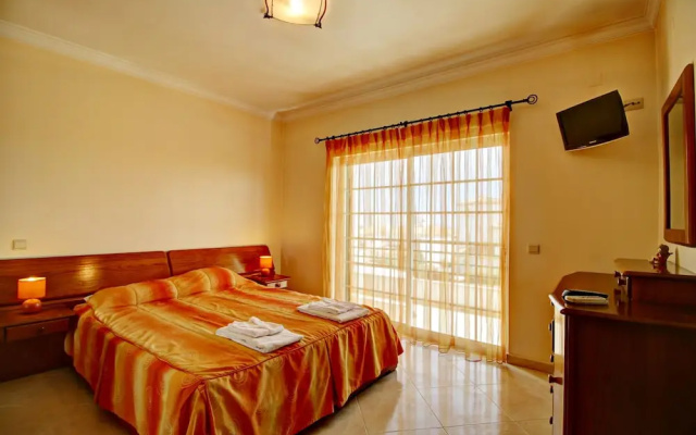 Villas2Go2 Albufeira Villa