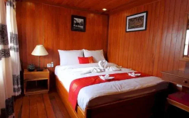 Mekong Dawn Cruises