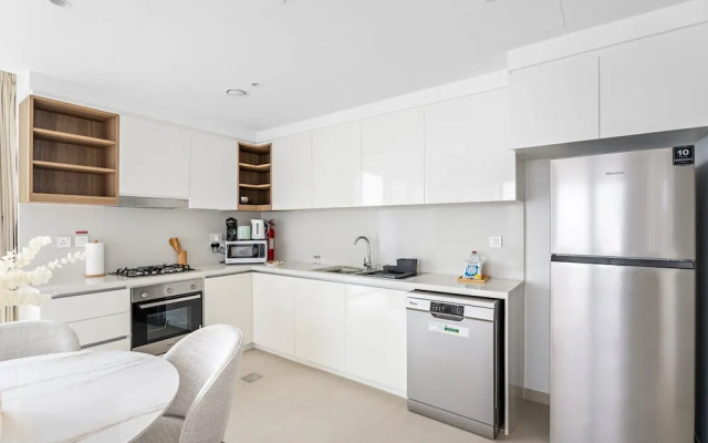 Silkhaus Stylish 2BR Downtown Views II Emaar